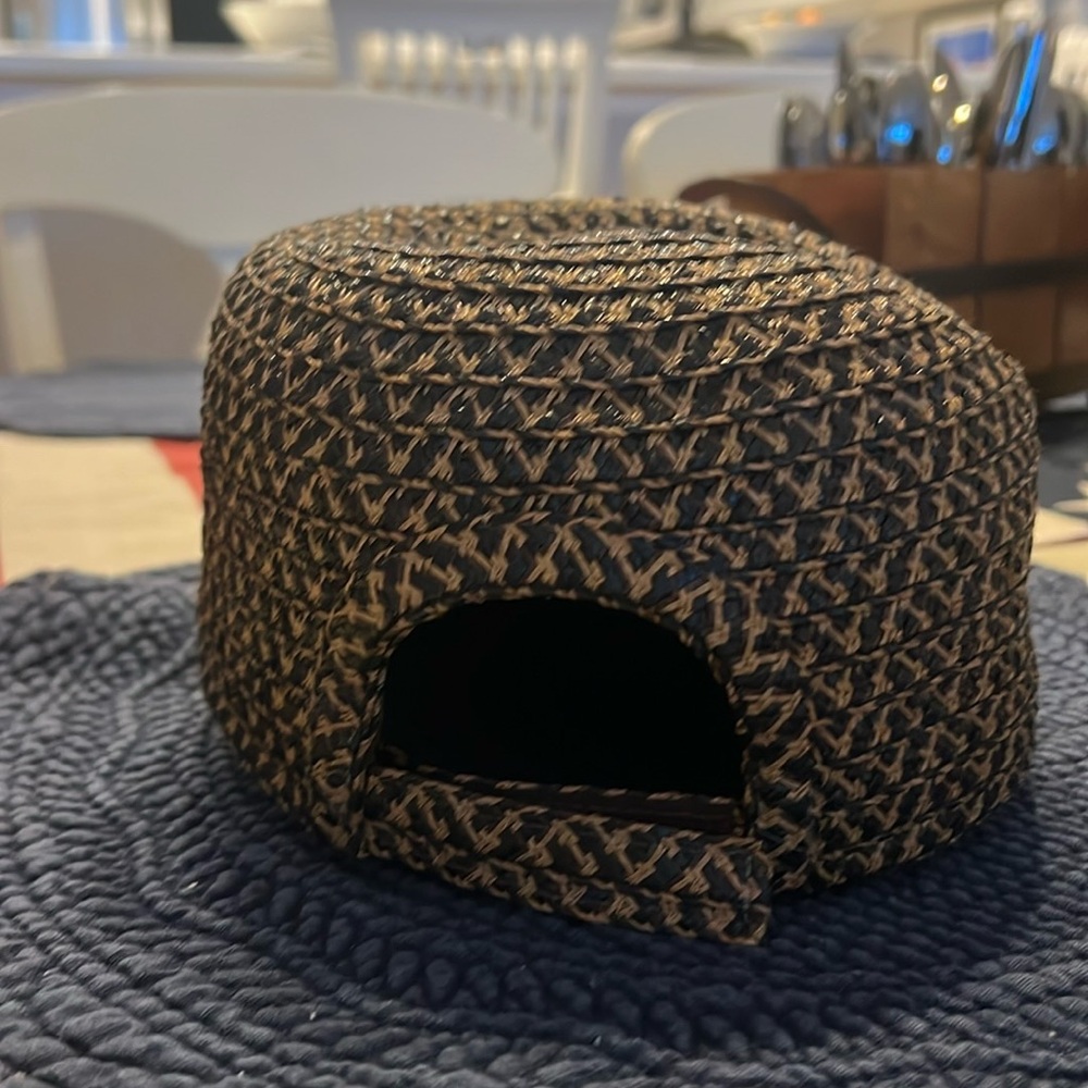 Eric Javits hat. Excellent condition